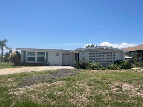 167 Easton Dr Nw, PORT CHARLOTTE, FL, 33952-9055 | Card Image