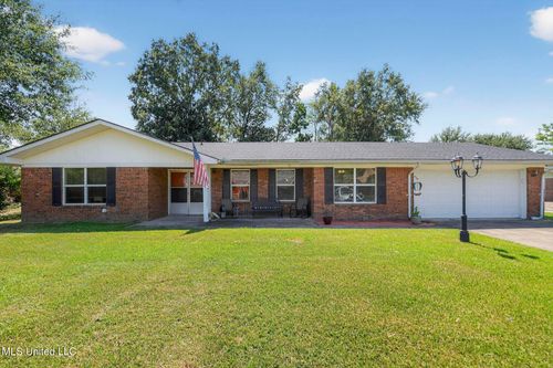 15395 Mimosa Dr, Gulfport, MS, 39503-2756 | Card Image