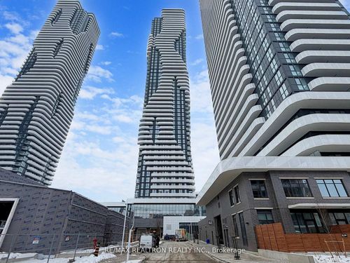 2810-8 Interchange Way, Concord, ON, L4K0R2 | Card Image