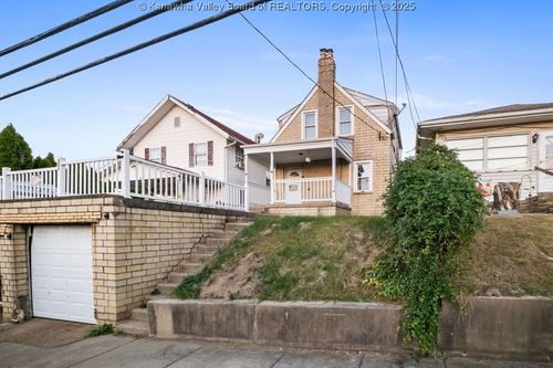 225 Central Ave, South Charleston, WV, 25303-1612 | Card Image