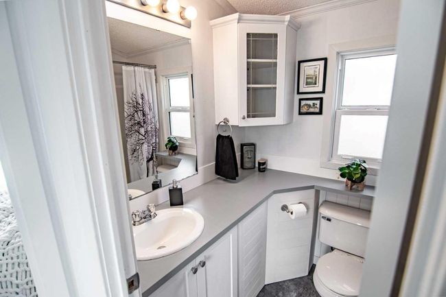 3064 - 25074 South Pine Lake Road, Home with 2 bedrooms, 1 bathrooms and 2 parking in Rural Red Deer County AB | Image 34