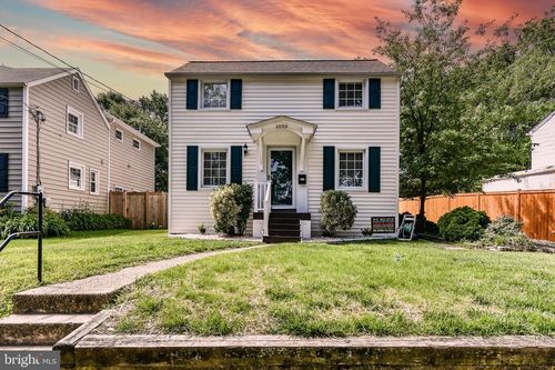 1033 Edison St, ARLINGTON, VA, 22204-3220 | Card Image