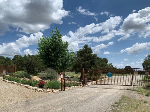 19 Camino Monte Azul, Edgewood, NM, 87015-7096 | Card Image