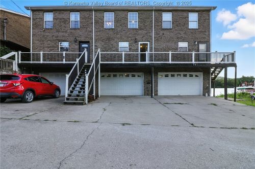 9 Rio Vista Ln, Bancroft, WV, 25011 | Card Image