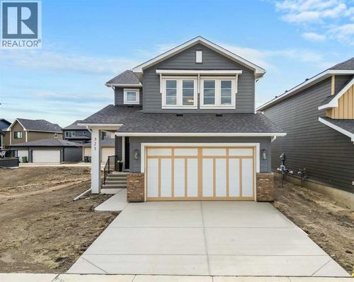 325 Grayling Manor, Rocky View County, AB, T3Z0H4 | Card Image