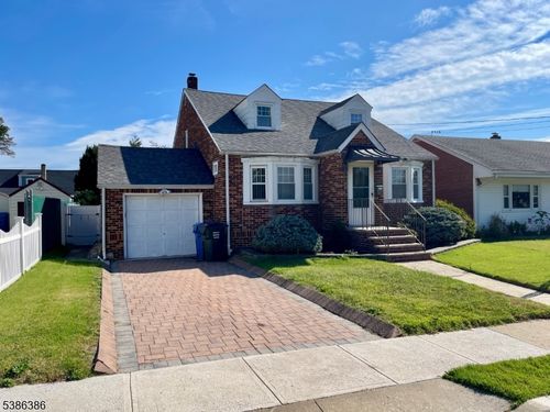 326 Desota Ave, Woodbridge, NJ, 07095-1806 | Card Image