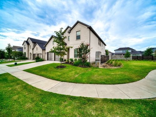 1021 Warner Rdg, Northlake, TX, 76226-3244 | Card Image