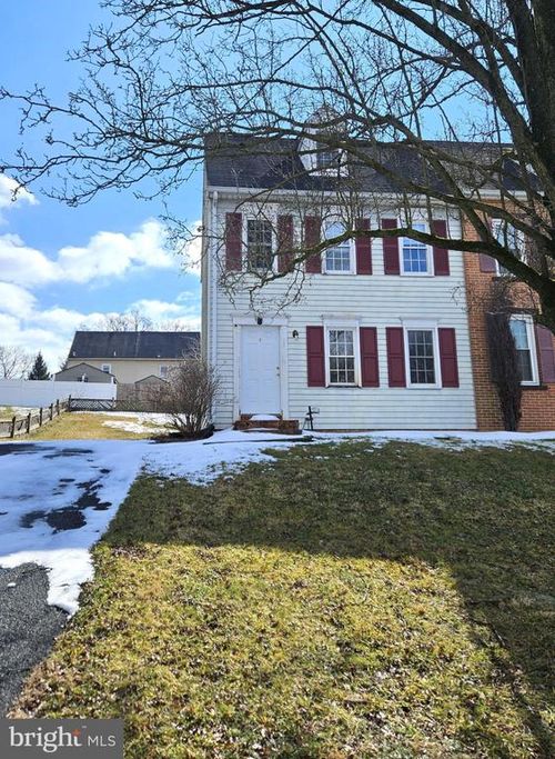 1626 Chadwick Circle, Lancaster, PA, 17603 | Card Image