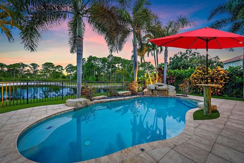 6126 Se Split Oak Trl, Hobe Sound, FL, 33455-8316 | Card Image