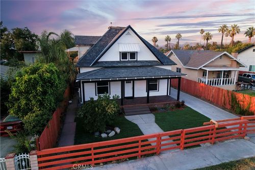 3039 Date St, Riverside, CA, 92507-5611 | Card Image