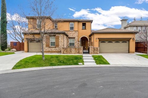 4199 N Quail Xing, Clovis, CA, 93619-4720 | Card Image