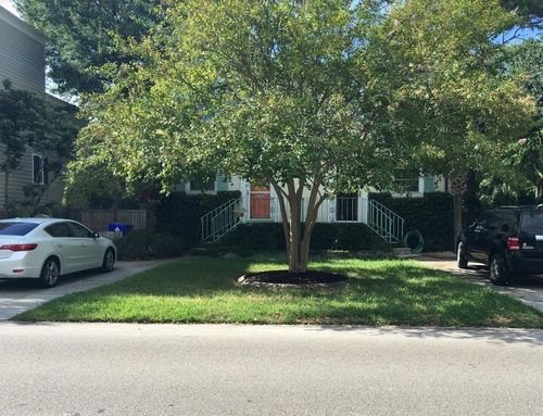 208 Wentworth St, Charleston, SC, 29401-1252 | Card Image