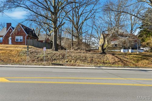 1881 S New Florissant Road, Florissant, MO, 63031 | Card Image