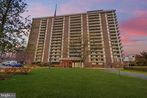 1204-1800 Old Meadow Rd, MCLEAN, VA, 22102-1824 | Card Image