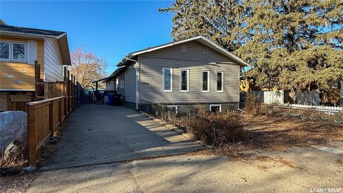 1681 104th St, North Battleford, SK, S9A1P6 | Card Image