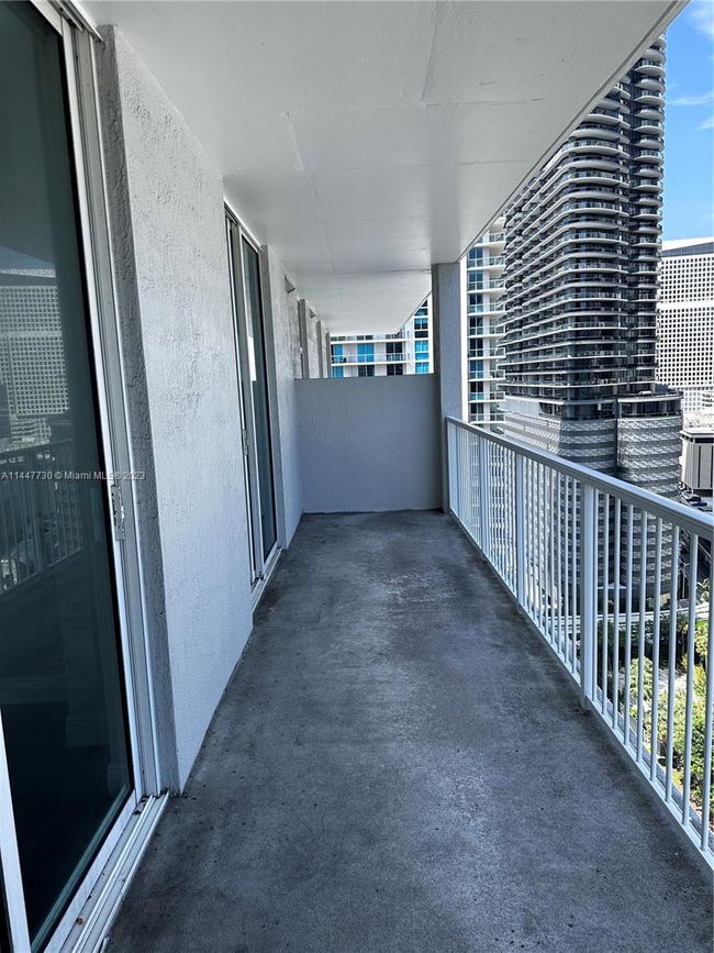 APT-1912 - 1250 S Miami Ave, Condo with 1 bedrooms, 2 bathrooms and null parking in Miami FL | Image 13