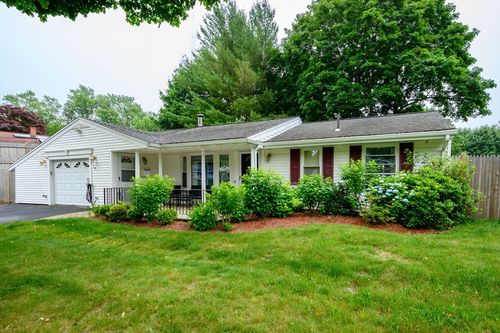 79 Brookville Ave, Brockton, MA, 02302-1157 | Card Image