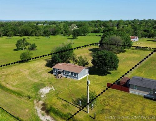 8901 E 130th St N, Collinsville, OK, 74021-3954 | Card Image