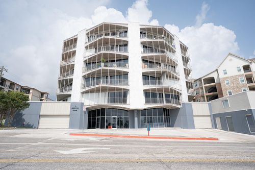 5f-823 S Water Street, Corpus Christi, TX, 78401 | Card Image