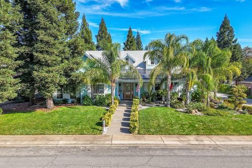 4813 Saint Charles Dr, Redding, CA, 96002-3706 | Card Image