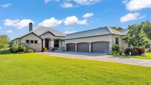 3420 E Trapnell Rd, Plant City, FL, 33566-4564 | Card Image