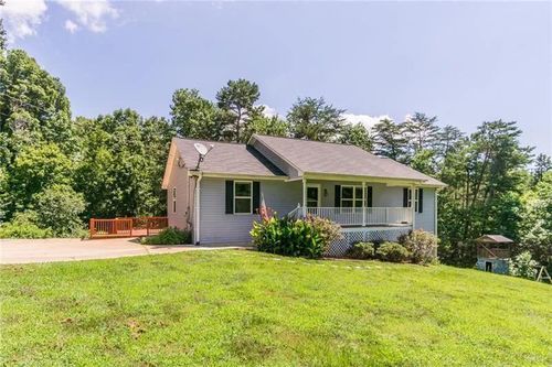 2300 52 W Highway, Dahlonega, GA, 30533 | Card Image