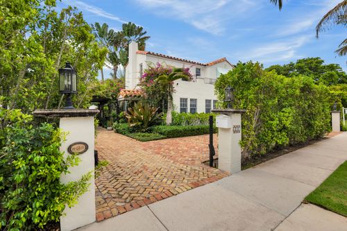 230 Sunset Rd, West Palm Beach, FL, 33401-8040 | Card Image