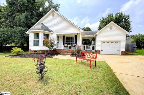 9 Fieldcrest Ct, Simpsonville, SC, 29681-4446 | Card Image