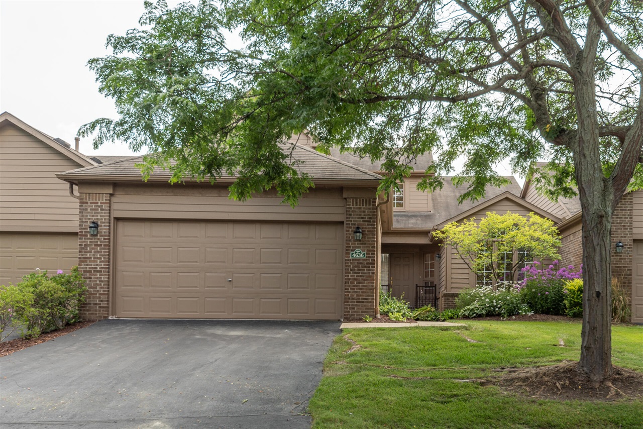Mulberry Woods Cir, Ann Arbor, MI 48105