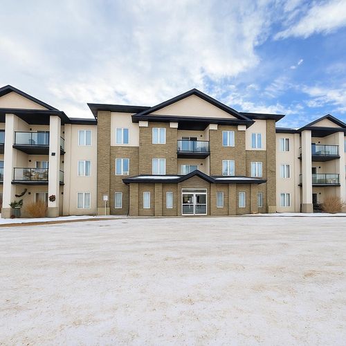 319-80A Kelloway Cres, Red Deer, AB, T4P4G7 | Card Image