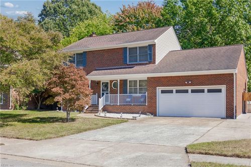 13 Phyllis Lane, Hampton, VA, 23666 | Card Image