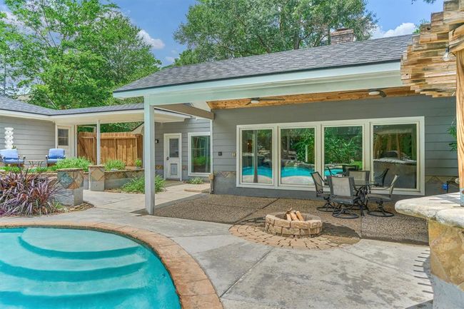 6103 Allentown Dr, House other with 4 bedrooms, 4 bathrooms and 2 parking in Spring TX | Image 39