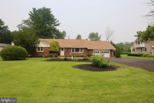 806 Lambs Rd, MULLICA HILL, NJ, 08062-4429 | Card Image
