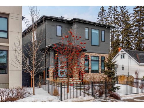 10038 142 St Nw, Edmonton, AB, T5N2N5 | Card Image