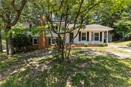 701 Rockwood Dr, Fayetteville, NC, 28311-2748 | Card Image