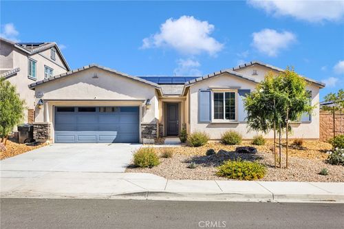 12576 Wycliff Ln, Victorville, CA, 92392-4836 | Card Image