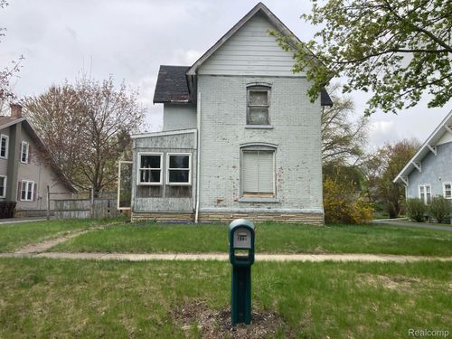 310 Carey St, Deerfield, MI, 49238-9705 | Card Image