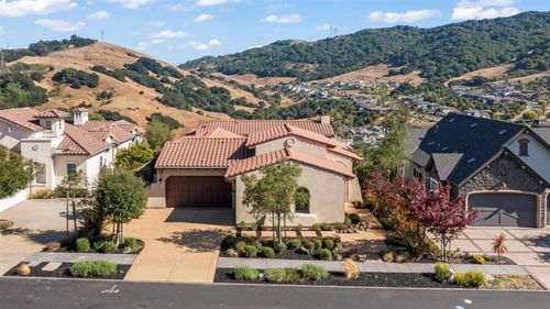 21 Bigleaf Rd, Orinda, CA, 94563-3729 | Card Image