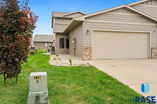 7110 S Bridger Pl, Sioux Falls, SD, 57108-4961 | Card Image