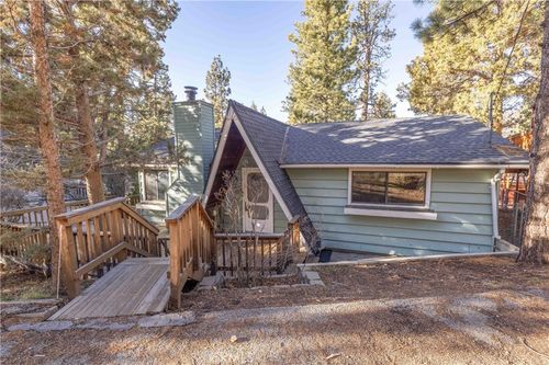 107 E Aeroplane Blvd, Big Bear City, CA, 92314 | Card Image