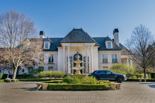 2215 Doulton Dr, Mississauga, ON, L5H3M2 | Card Image