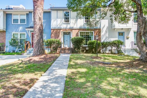 621 Williamson Dr, Mount Pleasant, SC, 29464-3567 | Card Image