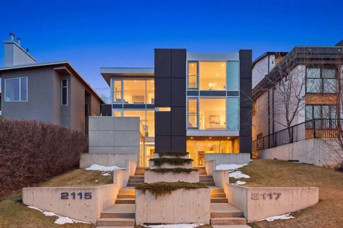 2115 29 Ave Sw, Calgary, AB, T2T1N6 | Card Image