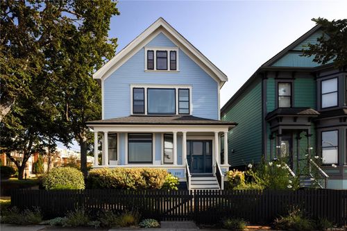 222 Dallas Rd, Victoria, BC, V8V1A5 | Card Image