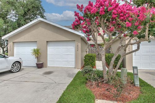 18504 Pebble Lake Ct, Tampa, FL, 33647-3063 | Card Image