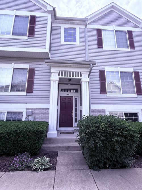 d-111 Enclave Cir, Bolingbrook, IL, 60440-3595 | Card Image