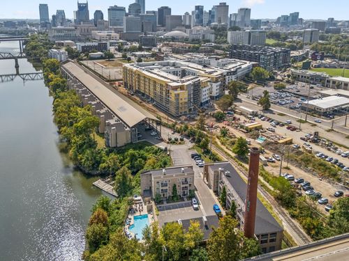 1072 1st Ave N, Nashville, TN, 37201-1061 | Card Image