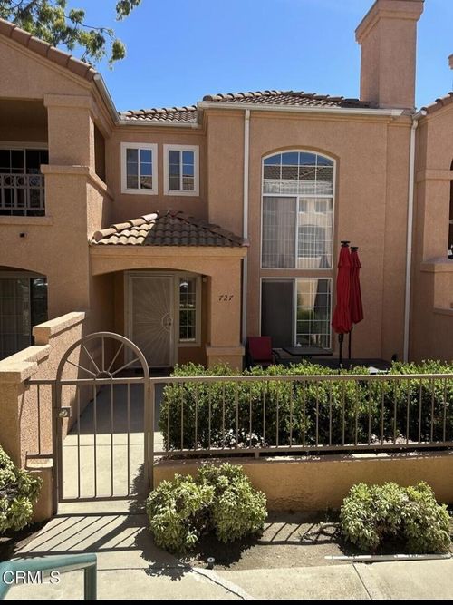 727 Kingfisher Way, Oxnard, CA, 93030 | Card Image