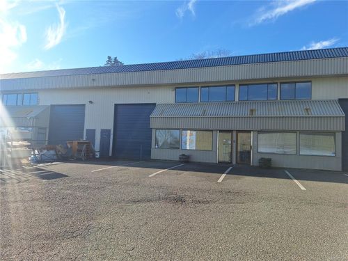 c-690 Comox Rd, Nanaimo, BC, V9R3J3 | Card Image