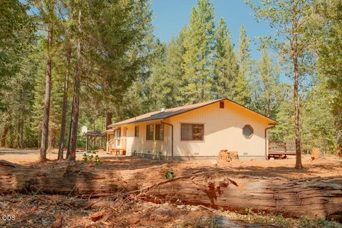 3781 Dick George Rd, Cave Junction, OR, 97523-9623 | Card Image
